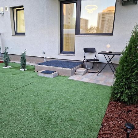 Studio&Garden! Rosu Bagian luar foto