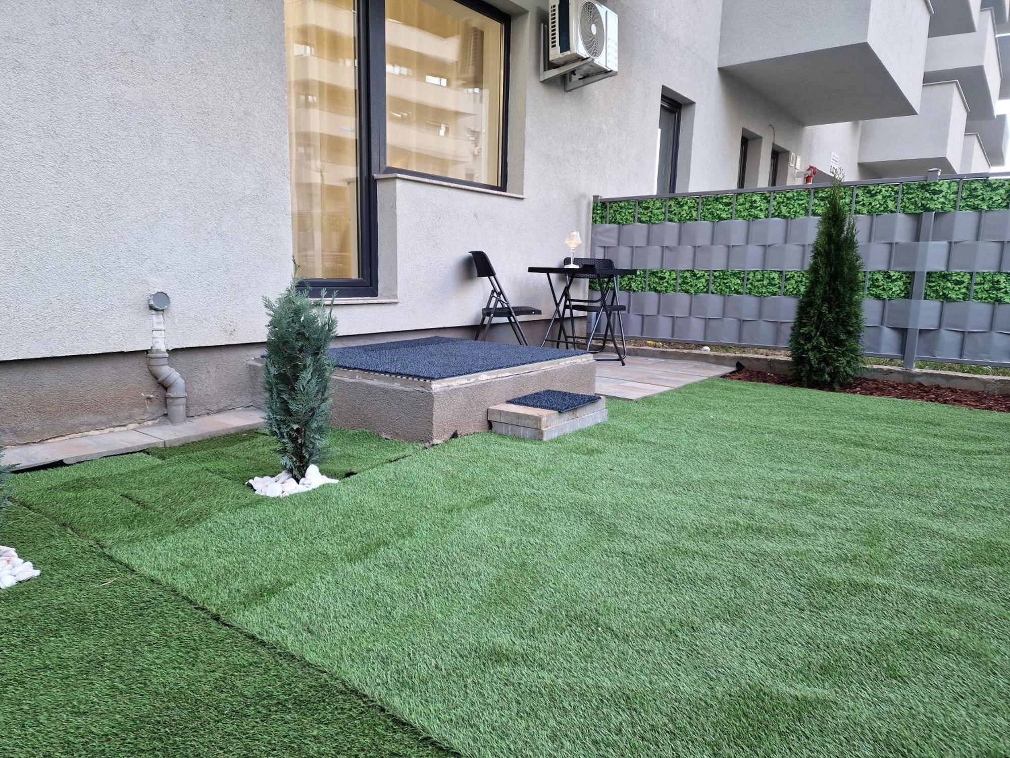 Studio&Garden! Rosu Bagian luar foto